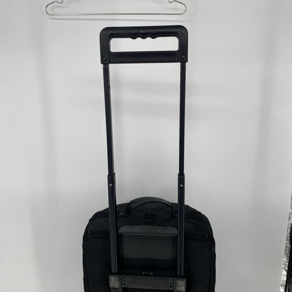 Briggs & Riley Baseline Black 22” Rolling Duffle Bag - Picture 7 of 15